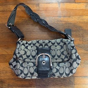 Classic Coach Shoulder Bag